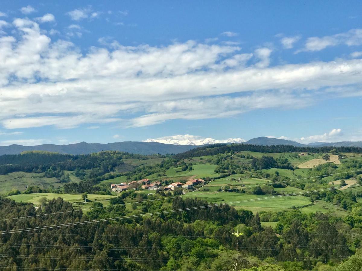 Casa De Las Flores - Apartamento Con Jardin Privado Frente A La Playa De Comillas Dış mekan fotoğraf