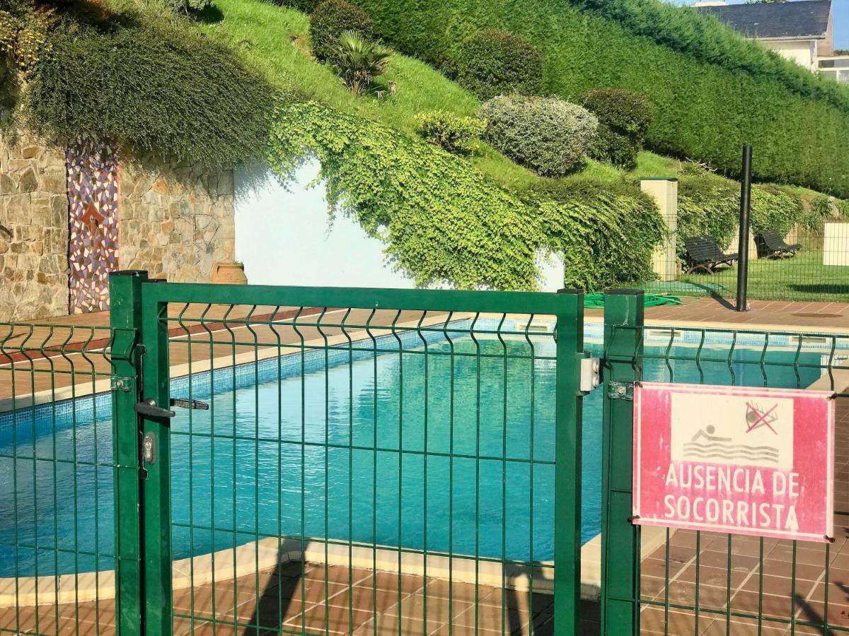 Casa De Las Flores - Apartamento Con Jardin Privado Frente A La Playa De Comillas Dış mekan fotoğraf